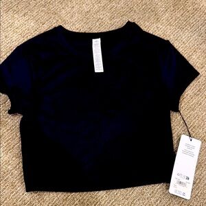 Women's AloSoft crop finesse Black Crop Top